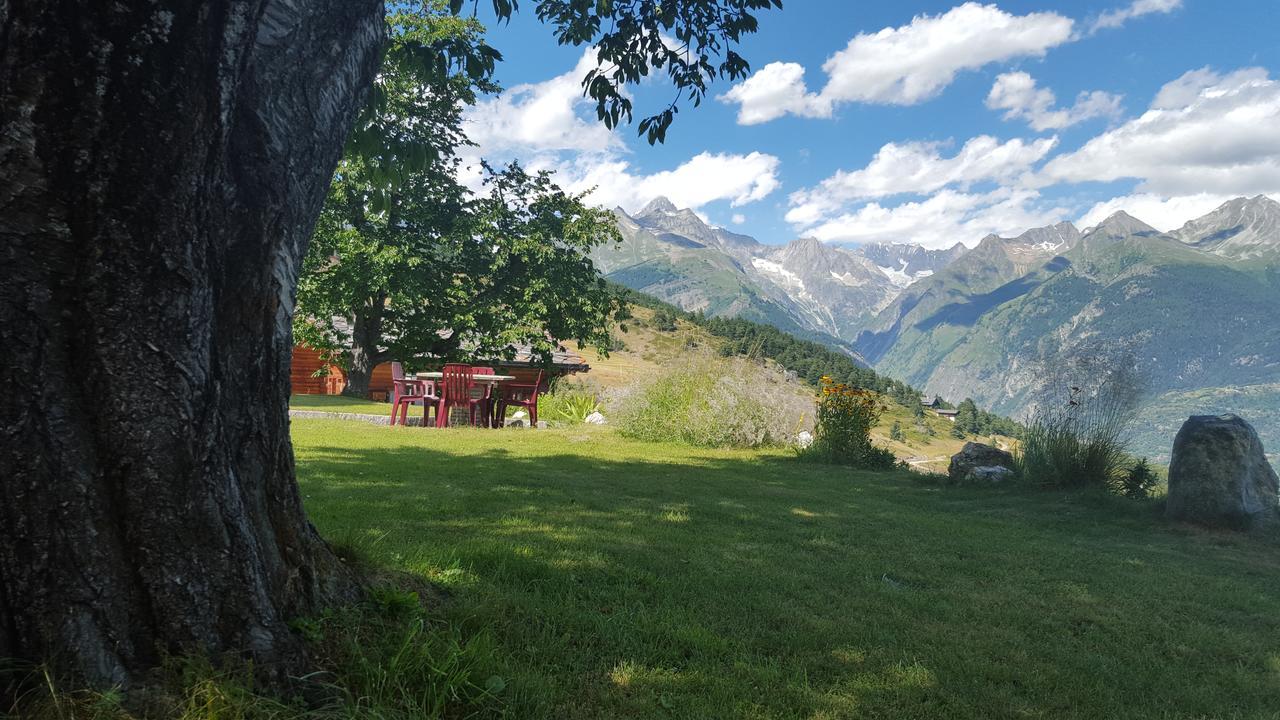 Hotel Alpenblick Zeneggen Exterior foto